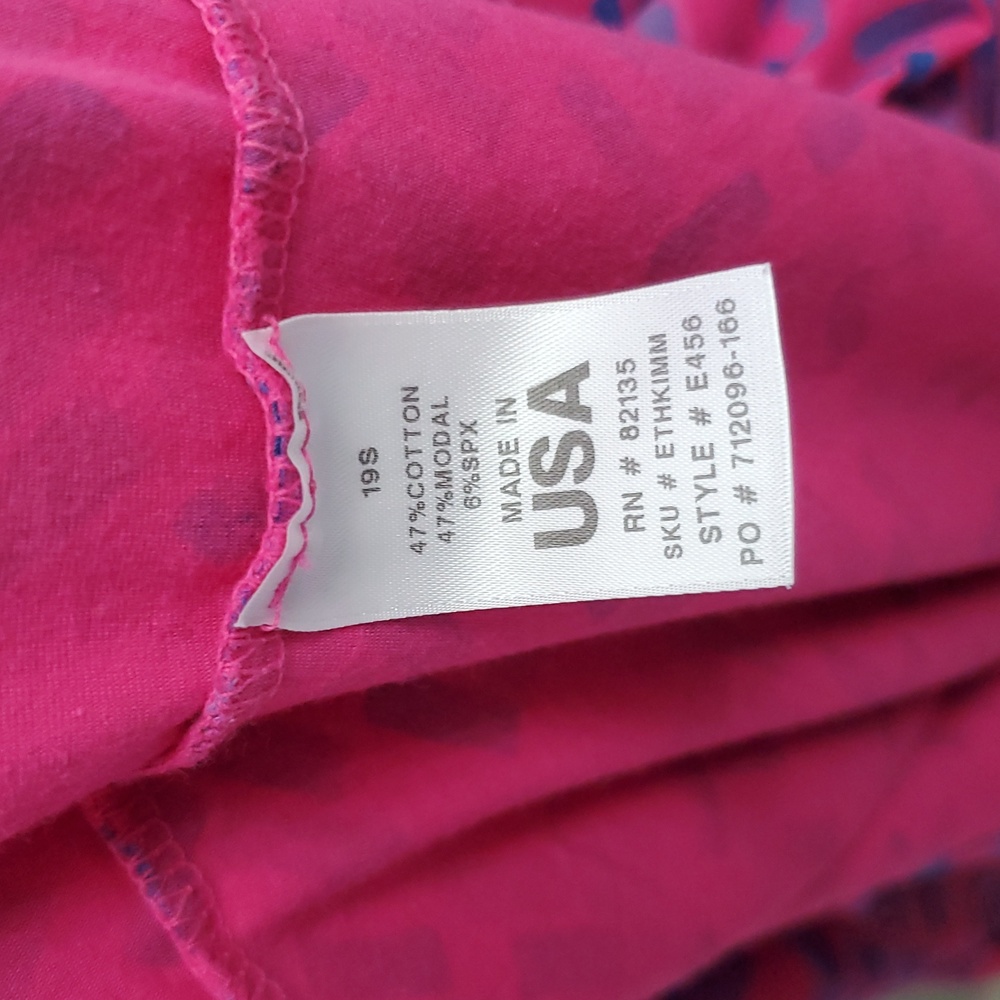Fresh Produce Mosiac Ruffle Cuff Top In Raspberry Size 2X - Picture 5 of 8